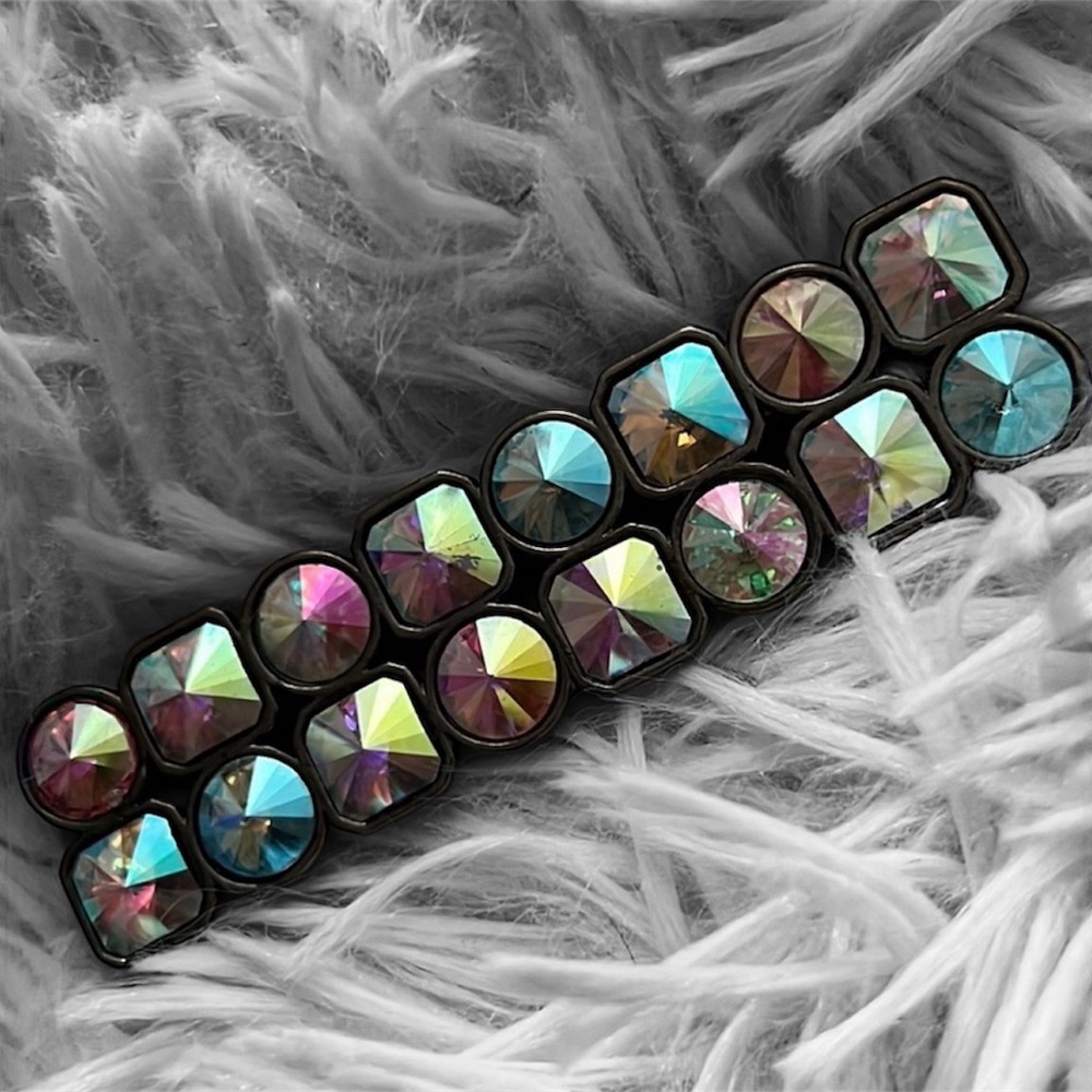YSL Yves St. Laurent Vintage Borealis Aurora Crystal Japanned Metal Brooch - Picture 3 of 13